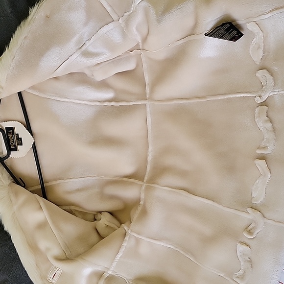 Novelti fur trim coat - Picture 8 of 13